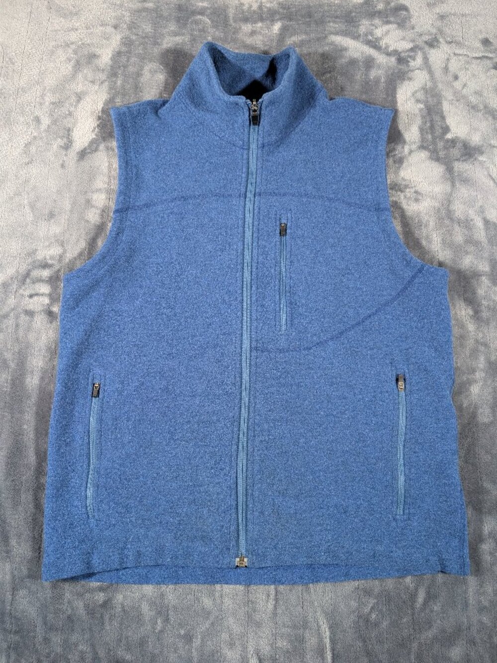 Ibex Men’s Medium Merino Wool Full Zip Vest Blue Outdoor Hiking Wool, 1388